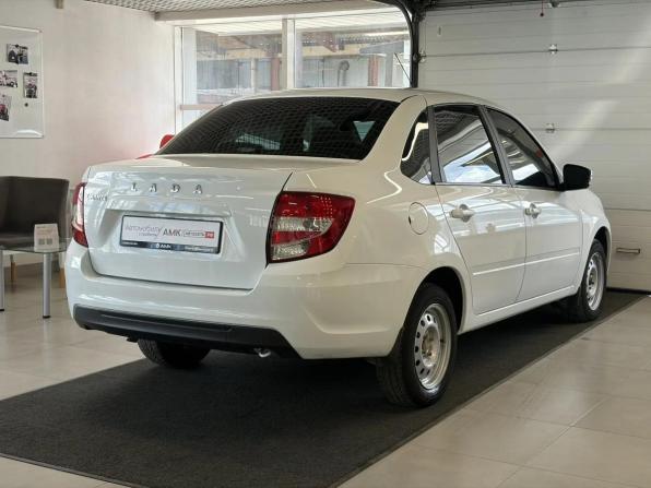 Lada (ВАЗ) Granta I Рестайлинг с пробегом 2024 года, цена 860 536 рублей, 46479 км, седан, Автокод Объявления
