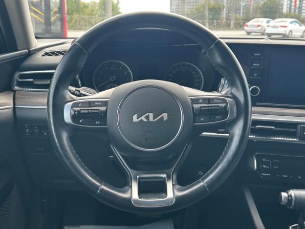 Kia K5 III с пробегом 2021 года, цена 2 730 000 рублей, 55900 км, седан, Автокод Объявления