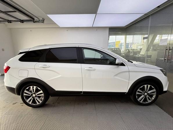 Lada (ВАЗ) Vesta I с пробегом 2017 года, цена 1 050 000 рублей, 93200 км, универсал, Автокод Объявления