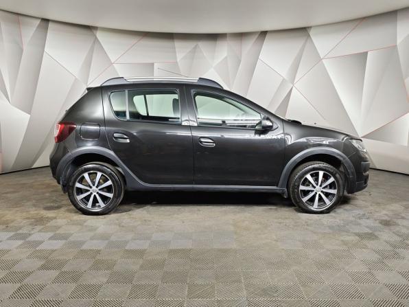 Renault Sandero II с пробегом 2017 года, цена 1 149 000 рублей, 43976 км, хэтчбек, Автокод Объявления