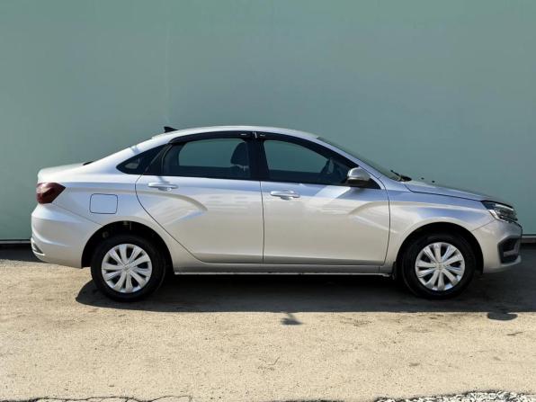 Lada (ВАЗ) Vesta I Рестайлинг (NG) с пробегом 2024 года, цена 1 249 000 рублей, 28400 км, седан, Автокод Объявления