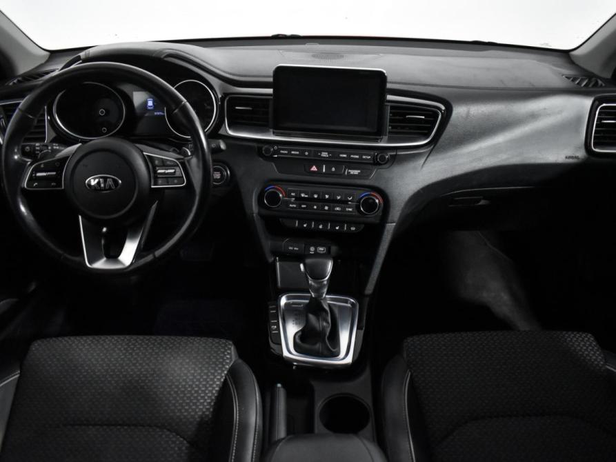 Kia Ceed III Санкт-Петербург  - изображение 14