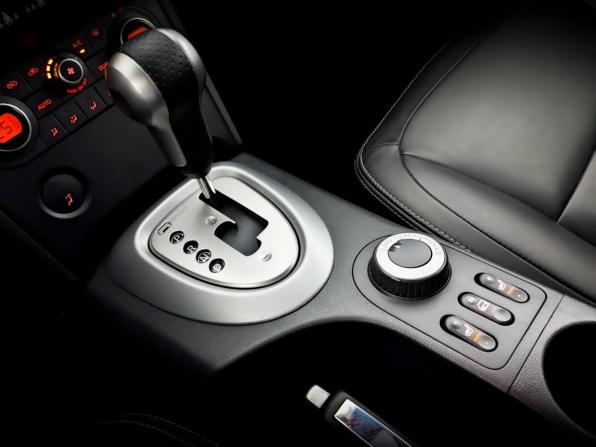 Nissan Qashqai I с пробегом 2008 года, цена 1 040 000 рублей, 121861 км, внедорожник, Автокод Объявления