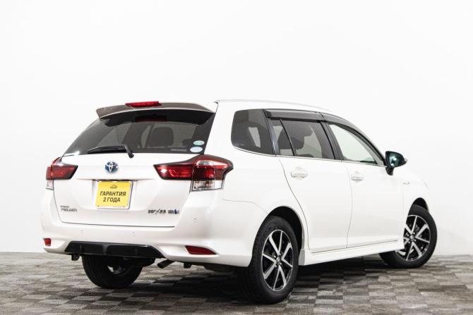 Toyota Corolla XI (E160 E170) Рестайлинг 2 с пробегом 2018 года, цена 1 649 000 рублей, 130000 км, универсал, Автокод Объявления