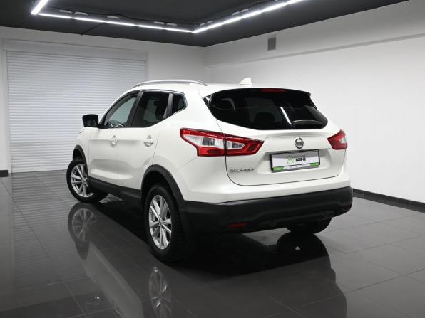 Nissan Qashqai II с пробегом 2017 года, цена 1 575 000 рублей, 140755 км, внедорожник, Автокод Объявления