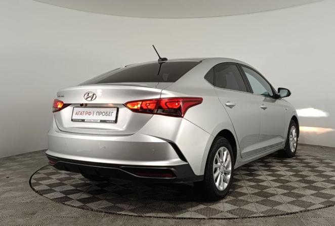 Hyundai Solaris II Рестайлинг с пробегом 2021 года, цена 1 700 000 рублей, 74423 км, седан, Автокод Объявления