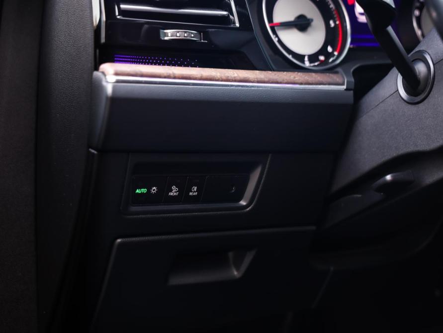 Volkswagen Touareg III Санкт-Петербург  - изображение 26