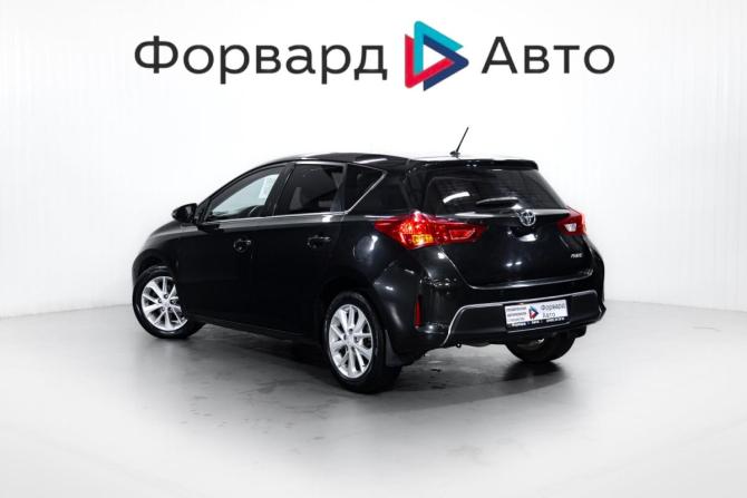 Toyota Auris II с пробегом 2013 года, цена 999 000 рублей, 215315 км, хэтчбек, Автокод Объявления