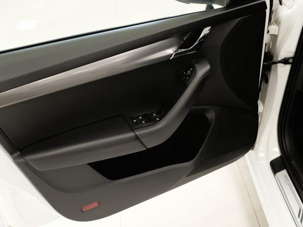 Skoda Octavia III (A7) Рестайлинг с пробегом 2020 года, цена 1 587 000 рублей, 217000 км, лифтбек, Автокод Объявления
