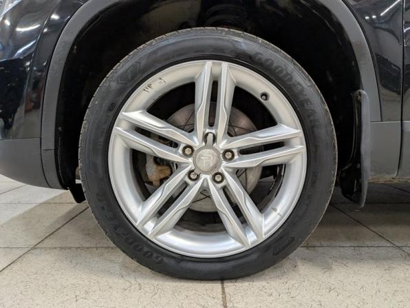 Volkswagen Tiguan I Рестайлинг с пробегом 2012 года, цена 1 650 000 рублей, 96463 км, внедорожник, Автокод Объявления