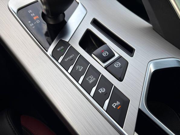 Geely Coolray I с пробегом 2021 года, цена 1 375 000 рублей, 145000 км, внедорожник, Автокод Объявления