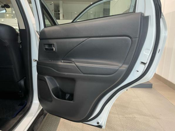Mitsubishi Outlander III Рестайлинг 3 с пробегом 2021 года, цена 2 260 000 рублей, 120000 км, внедорожник, Автокод Объявления