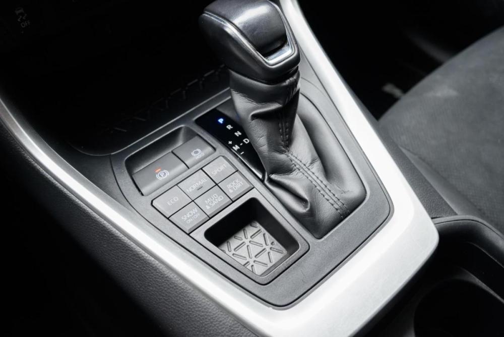 Toyota RAV4 V (XA50) Ульяновск  - изображение 17