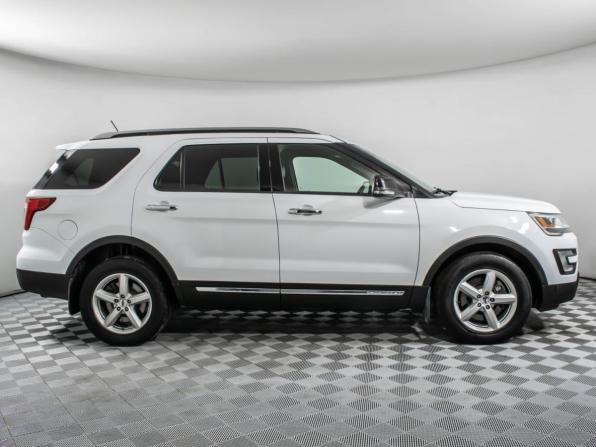 Ford Explorer V Рестайлинг с пробегом 2018 года, цена 3 155 000 рублей, 99213 км, внедорожник, Автокод Объявления