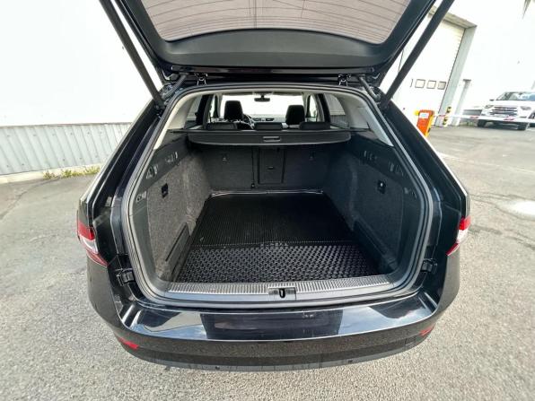 Skoda Superb III с пробегом 2018 года, цена 1 675 000 рублей, 230932 км, универсал, Автокод Объявления