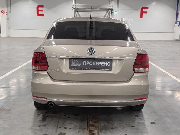 Volkswagen Polo V Рестайлинг с пробегом 2016 года, цена 840 000 рублей, 191000 км, седан, Автокод Объявления