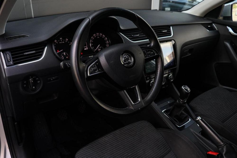 Skoda Octavia III (A7) Москва  - изображение 12