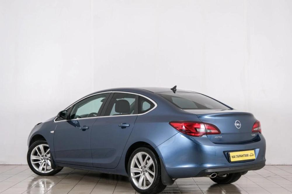 Opel Astra J Рестайлинг Красноярск  - изображение 5