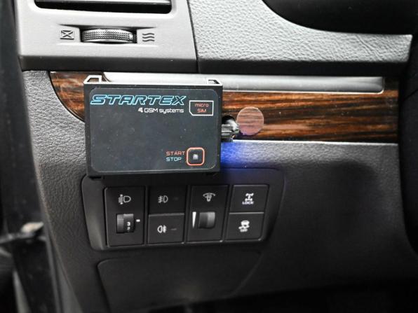 Hyundai Santa Fe II Рестайлинг с пробегом 2011 года, цена 1 500 000 рублей, 238163 км, внедорожник, Автокод Объявления