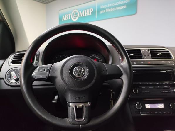 Volkswagen Polo V с пробегом 2011 года, цена 499 000 рублей, 243030 км, седан, Автокод Объявления