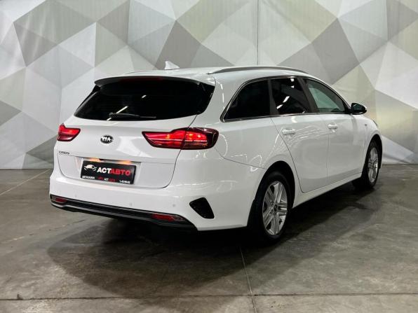 Kia Ceed III с пробегом 2021 года, цена 1 890 000 рублей, 65707 км, универсал, Автокод Объявления