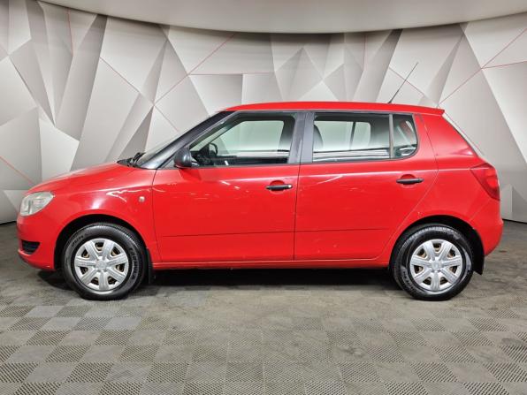 Skoda Fabia II Рестайлинг с пробегом 2011 года, цена 385 000 рублей, 172889 км, хэтчбек, Автокод Объявления
