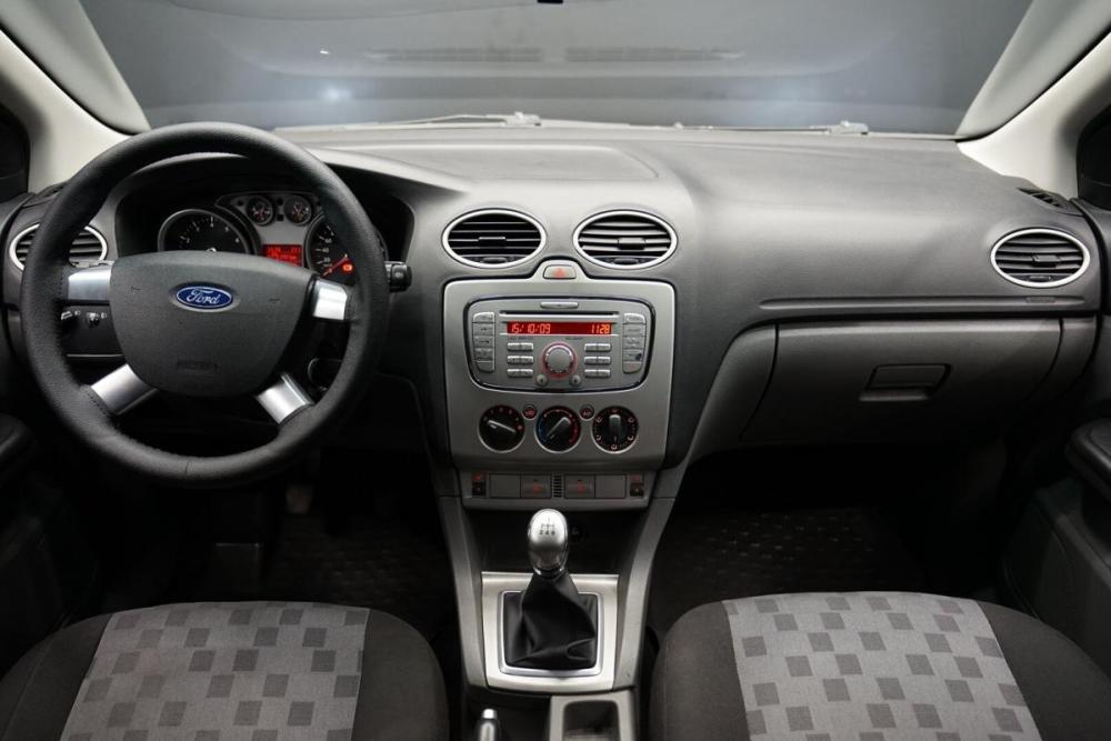 Ford Focus II Рестайлинг Крым  - изображение 16