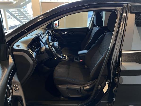 Nissan Qashqai II с пробегом 2017 года, цена 1 865 000 рублей, 104904 км, внедорожник, Автокод Объявления