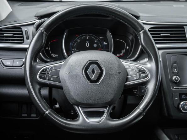 Renault Kadjar I с пробегом 2016 года, цена 1 297 999 рублей, 256765 км, внедорожник, Автокод Объявления