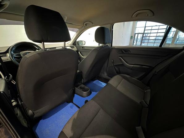 Skoda Rapid I с пробегом 2015 года, цена 750 000 рублей, 160137 км, лифтбек, Автокод Объявления