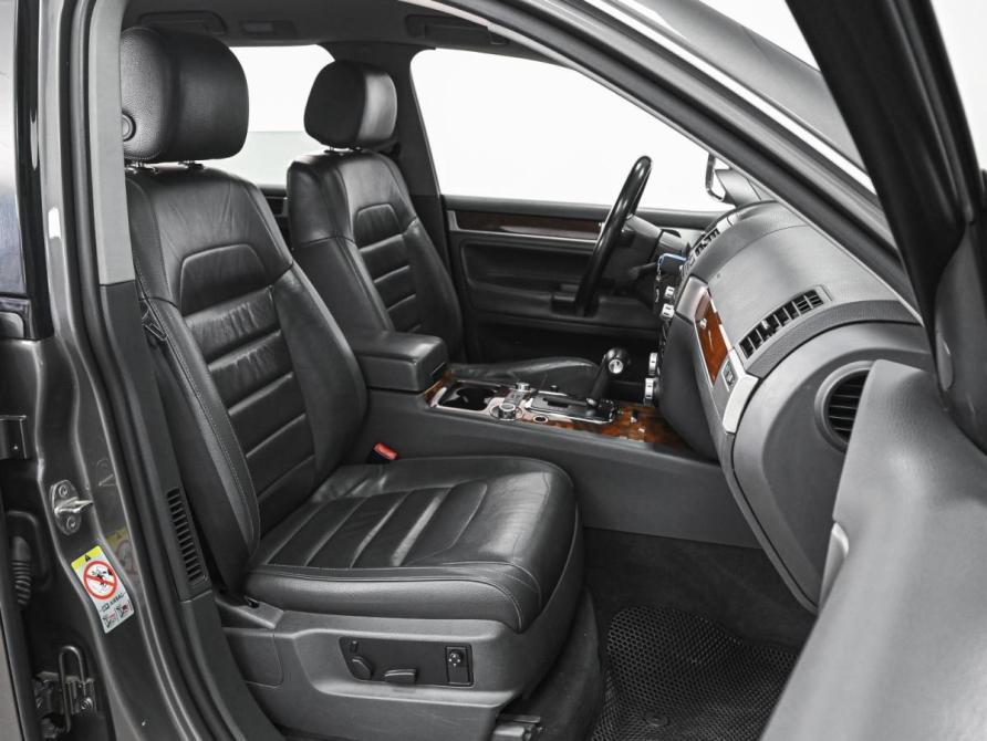 Volkswagen Touareg I Рестайлинг Ставрополь  - изображение 8