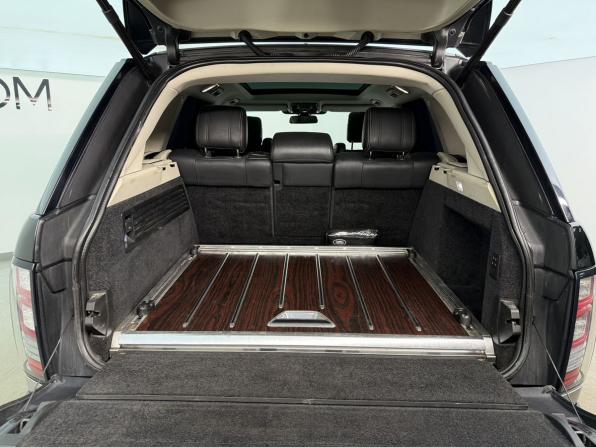 Land Rover Range Rover IV с пробегом 2014 года, цена 3 250 000 рублей, 260566 км, внедорожник, Автокод Объявления