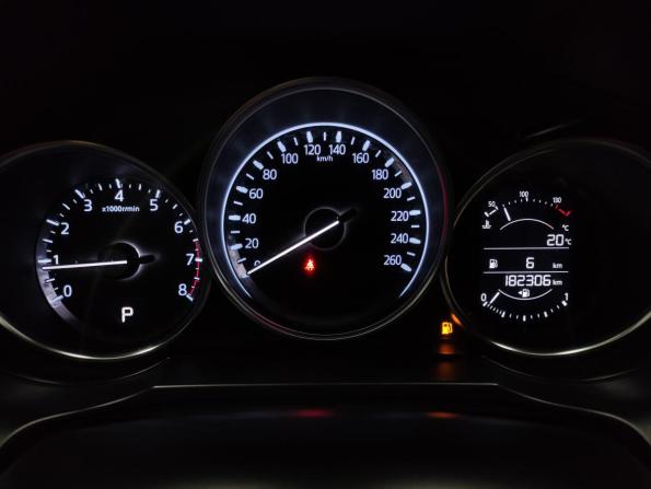 Mazda 6 III (GJ) Рестайлинг с пробегом 2018 года, цена 1 850 000 рублей, 182000 км, седан, Автокод Объявления