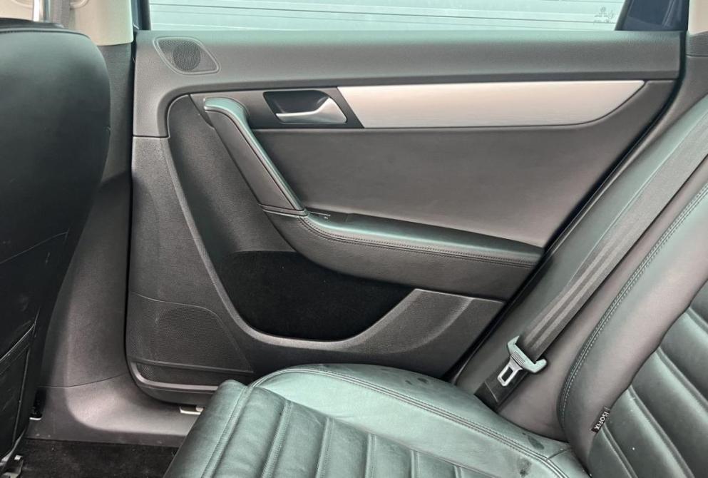Volkswagen Passat B7 Красноярск  - изображение 26