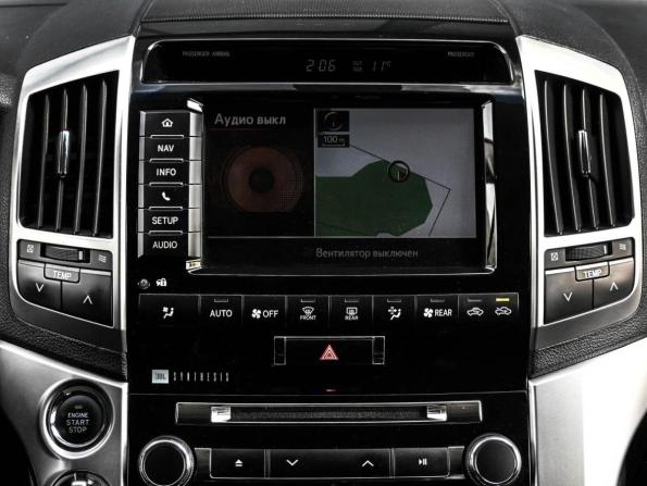 Toyota Land Cruiser 200 Series Рестайлинг 1 с пробегом 2014 года, цена 3 799 000 рублей, 217089 км, внедорожник, Автокод Объявления