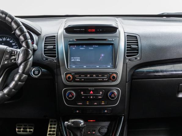 Kia Sorento II Рестайлинг с пробегом 2013 года, цена 1 568 000 рублей, 210589 км, внедорожник, Автокод Объявления