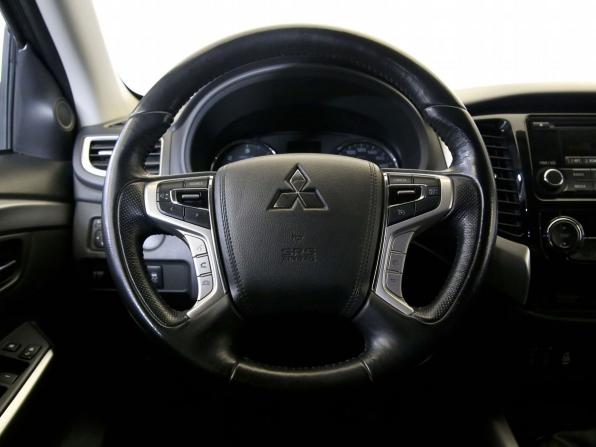Mitsubishi Pajero Sport III с пробегом 2018 года, цена 2 750 000 рублей, 75000 км, внедорожник, Автокод Объявления