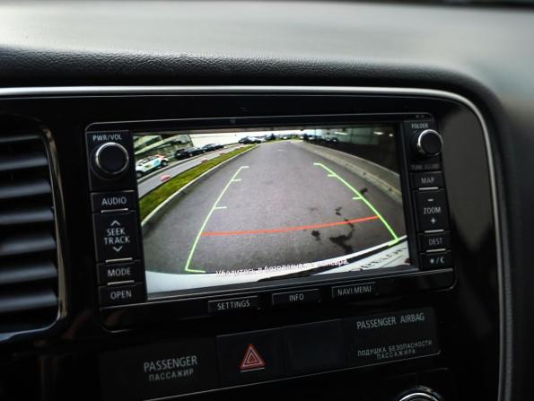 Mitsubishi Outlander III Рестайлинг 2 с пробегом 2015 года, цена 1 579 777 рублей, 193986 км, внедорожник, Автокод Объявления