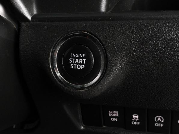 Suzuki Solio III с пробегом 2015 года, цена 1 140 000 рублей, 144462 км, микровэн, Автокод Объявления