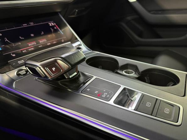 Audi A6 V (C8) с пробегом 2021 года, цена 2 100 000 рублей, 269000 км, седан, Автокод Объявления