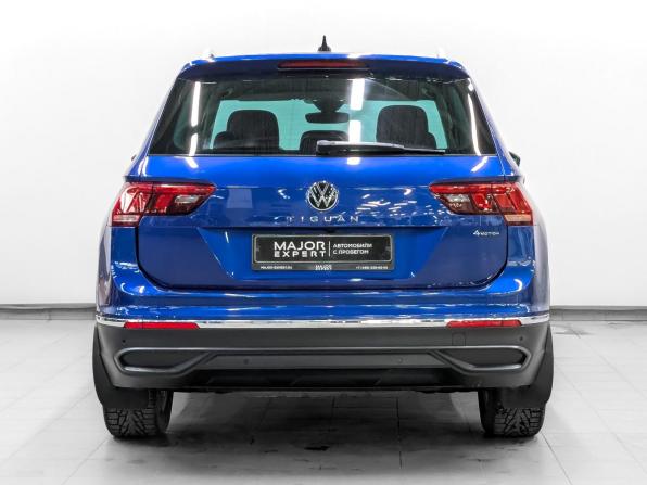 Volkswagen Tiguan II Рестайлинг с пробегом 2021 года, цена 4 215 000 рублей, 34083 км, внедорожник, Автокод Объявления