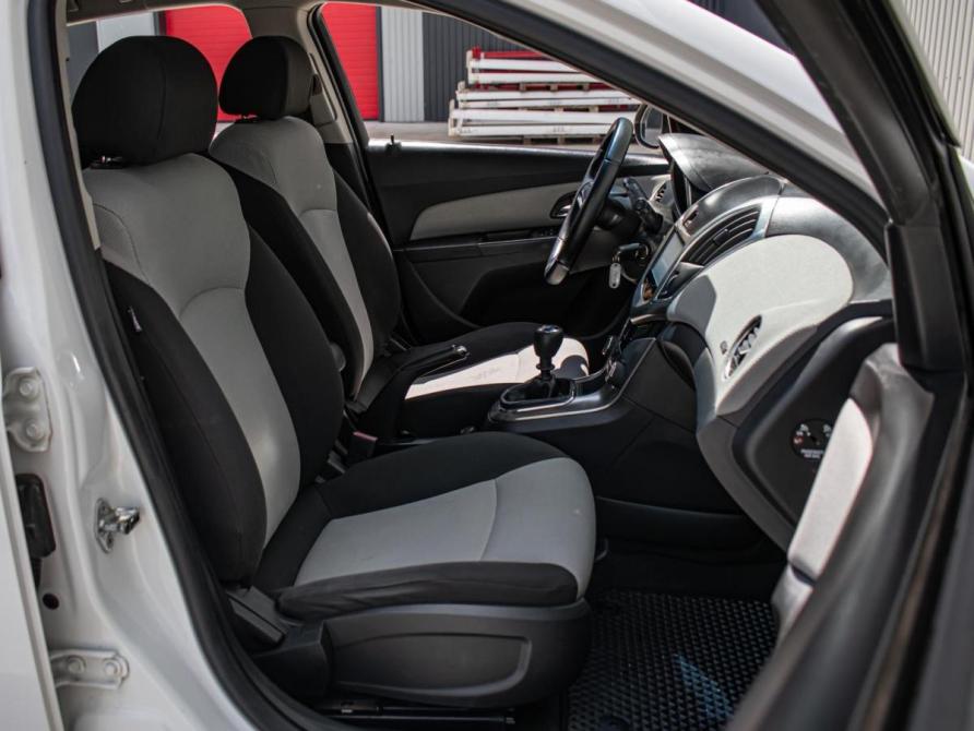 Chevrolet Cruze I Рестайлинг Краснодар  - изображение 8