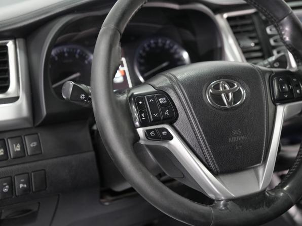 Toyota Highlander III (XU50) с пробегом 2014 года, цена 2 950 000 рублей, 146938 км, внедорожник, Автокод Объявления