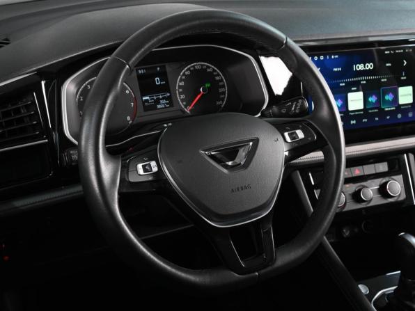 Jetta VS5 I Рестайлинг с пробегом 2023 года, цена 2 329 000 рублей, 38667 км, внедорожник, Автокод Объявления