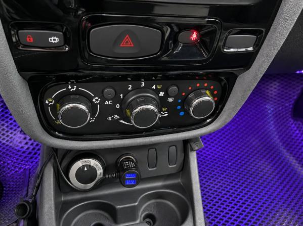 Renault Duster I с пробегом 2013 года, цена 699 000 рублей, 275000 км, внедорожник, Автокод Объявления