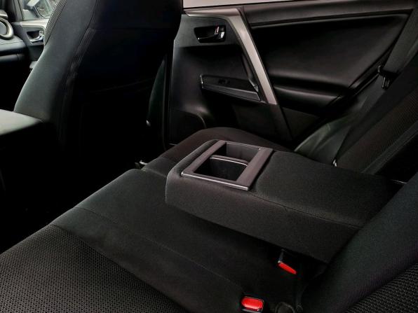 Toyota RAV4 IV (XA40) Рестайлинг с пробегом 2019 года, цена 2 503 000 рублей, 181893 км, внедорожник, Автокод Объявления