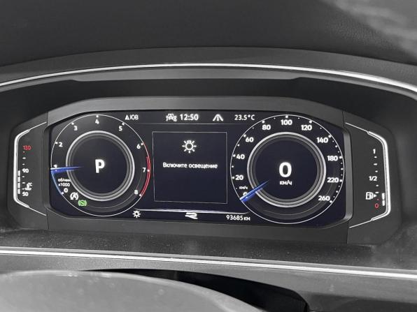 Volkswagen Tiguan II с пробегом 2021 года, цена 3 149 000 рублей, 93685 км, внедорожник, Автокод Объявления