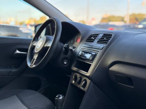 Volkswagen Polo V с пробегом 2012 года, цена 542 000 рублей, 260949 км, седан, Автокод Объявления