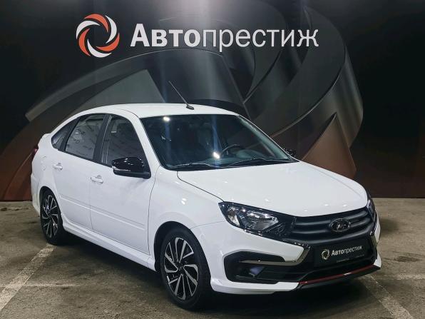 Lada (ВАЗ) Granta I Рестайлинг с пробегом 2024 года, цена 1 160 000 рублей, 24772 км, лифтбек, Автокод Объявления