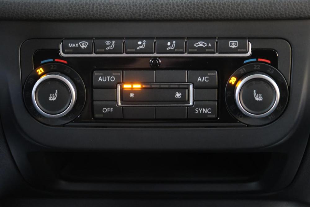Volkswagen Tiguan I Рестайлинг Омск  - изображение 16